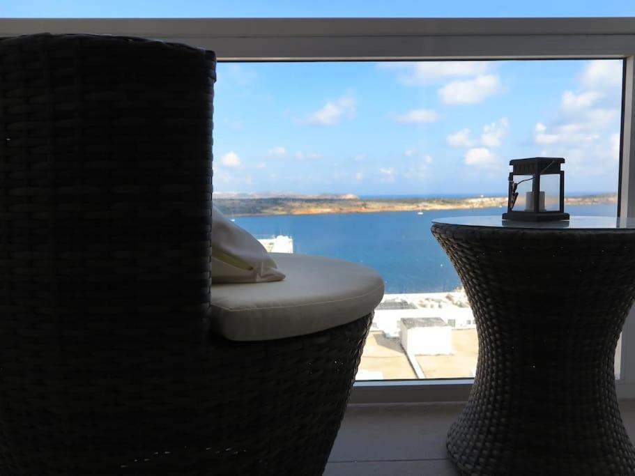 Seaside Serenity: Mellieha Gem Luaran gambar